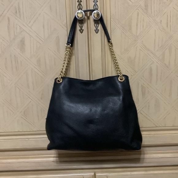 Gorgeous Michael Kors chain shoulder bag - Picture 9 of 16
